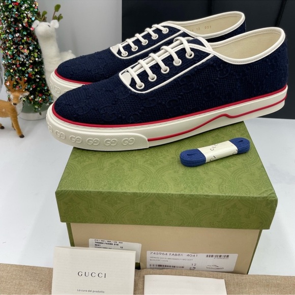 Men’s Gucci, GG monogram low top sneakers size 12 made in Italy. - Picture 2 of 7